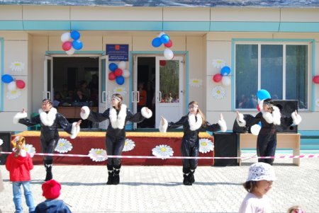 12 июня 2011 года на площади у Дома культуры города Билибино прошло праздничное мероприятие, посвященное Дню России.